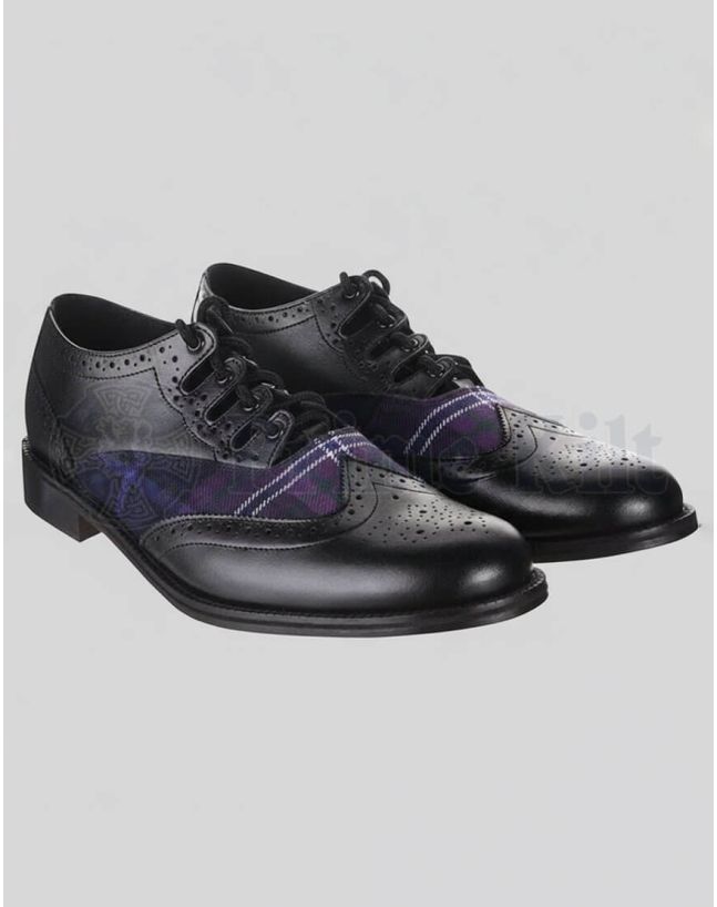 Shoes for a Kilt